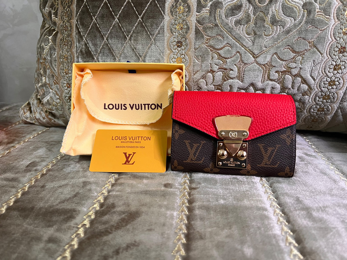 P.M LV ROUGE