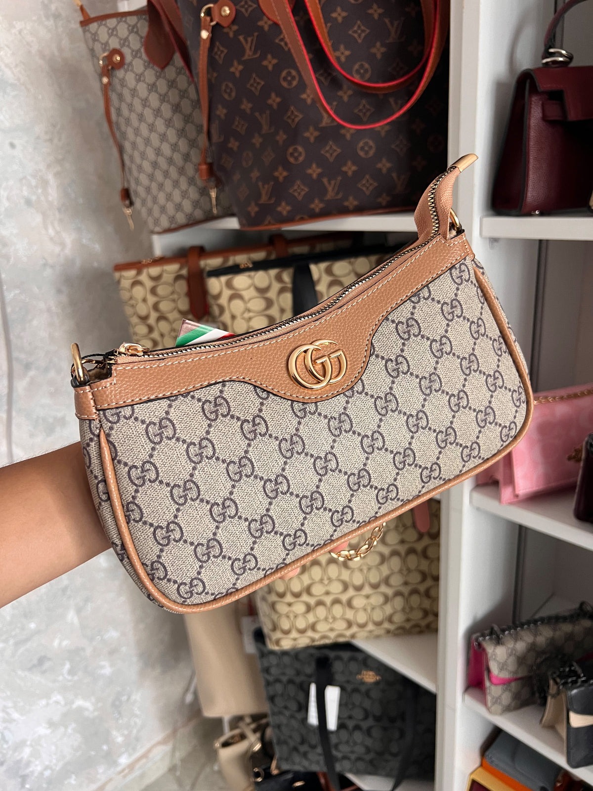 GUCCI AVEC LA HOUSSE