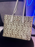 COACH BEIGE & ROSE BEBE