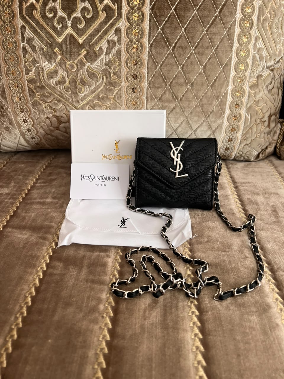 MINI YSL NOIRE